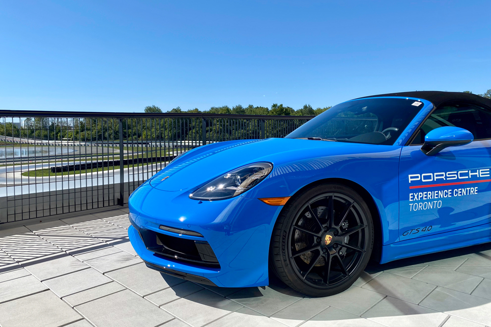 On the observation deck overlooking the test track at PEC Toronto, the Omega 10 fence system has been customized and used as a guardrail.
